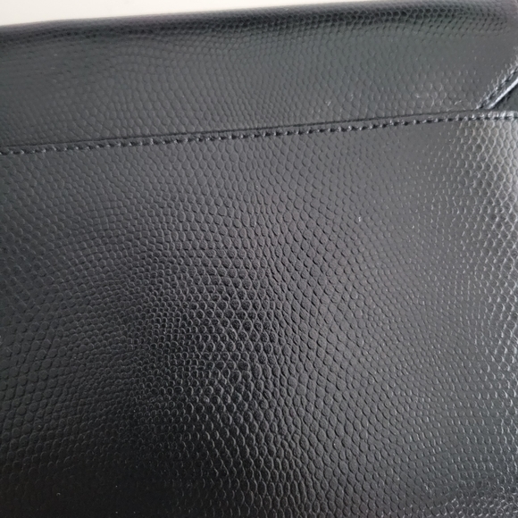 Givenchy Embossed Black Leather Clutch Crossbody Bag Vintage - Picture 7 of 12